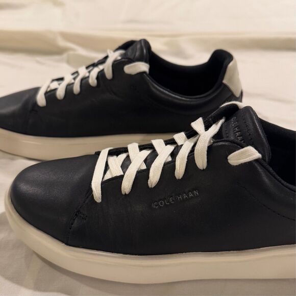 Cole Haan Black Leather Lace-Up Low Top Sneakers Women’s 9 Minimalist Classic - Picture 7 of 8